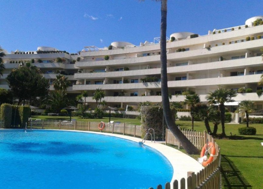 Resale - House - Townhouse - Estepona - Estepona Centro