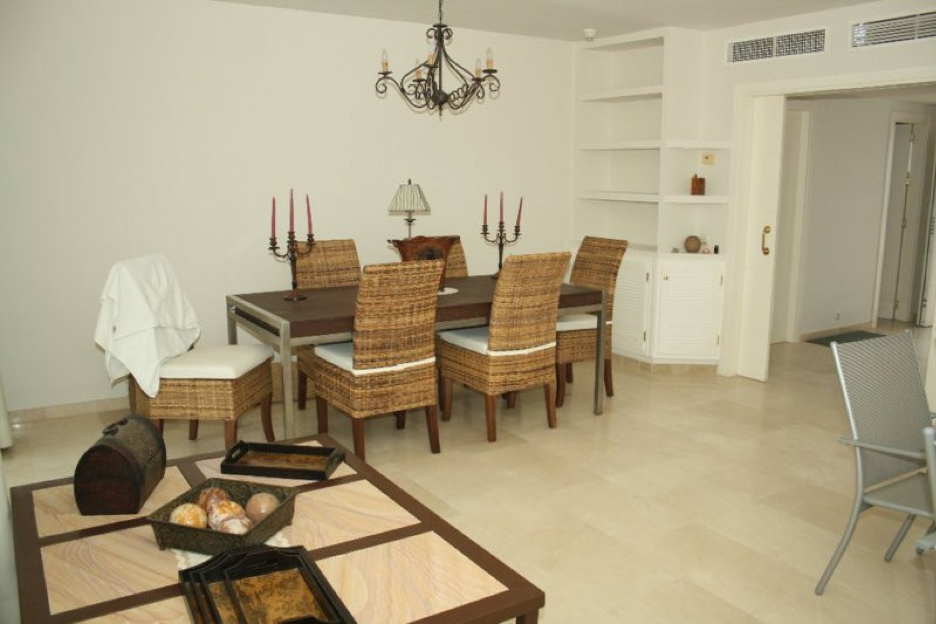 Resale - House - Townhouse - Estepona - Estepona Centro