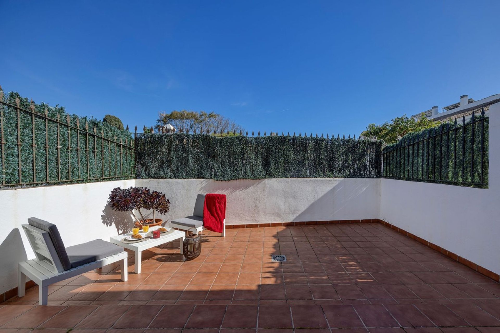 Resale - House - Townhouse - Estepona - Estepona Centro