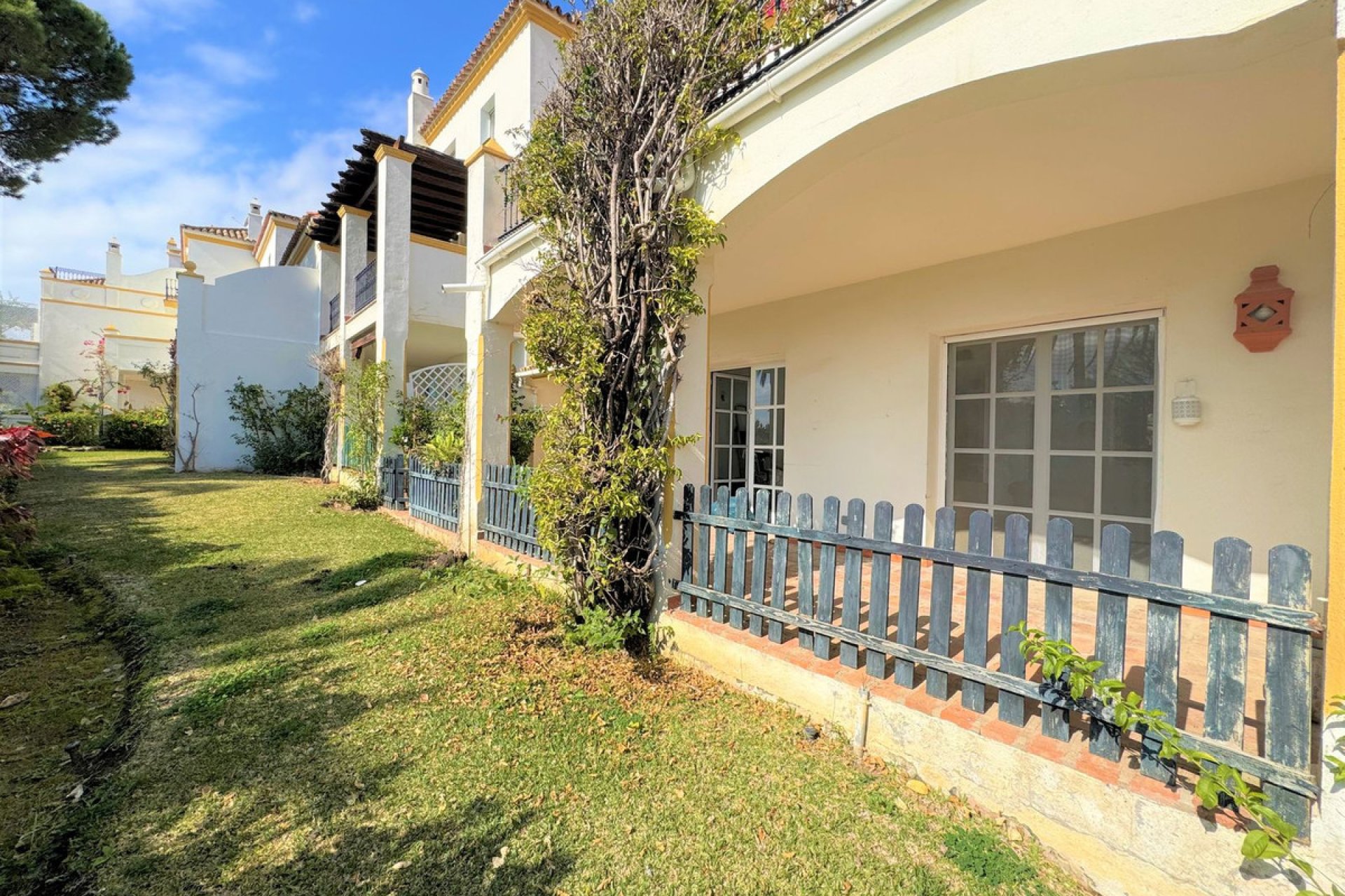 Resale - House - Townhouse - Estepona - Estepona Centro