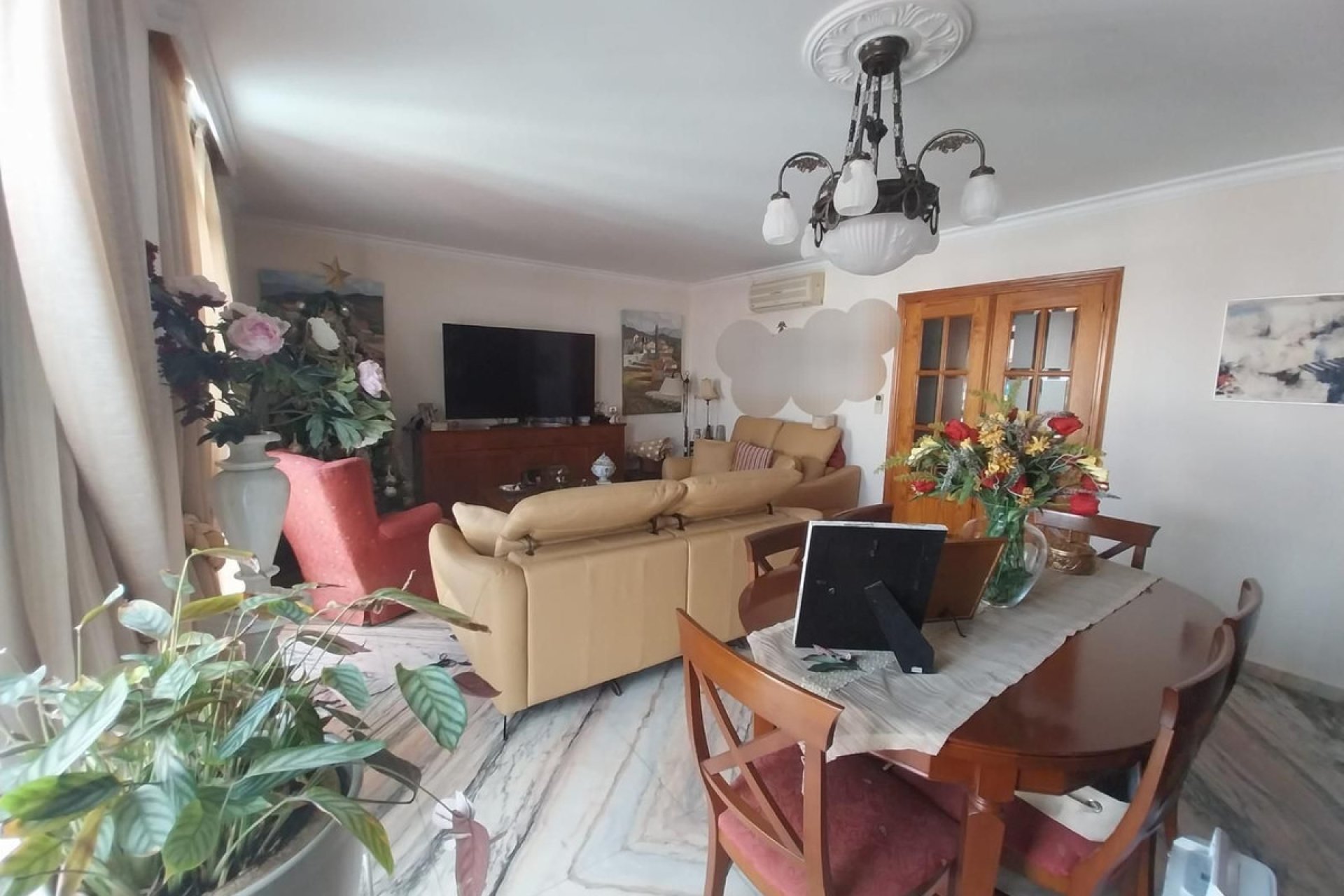 Resale - House - Townhouse - Estepona - Estepona Centro