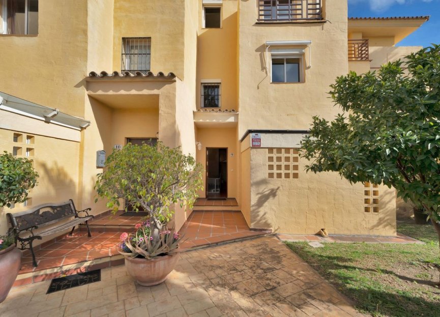 Resale - House - Townhouse - Estepona - Estepona Centro