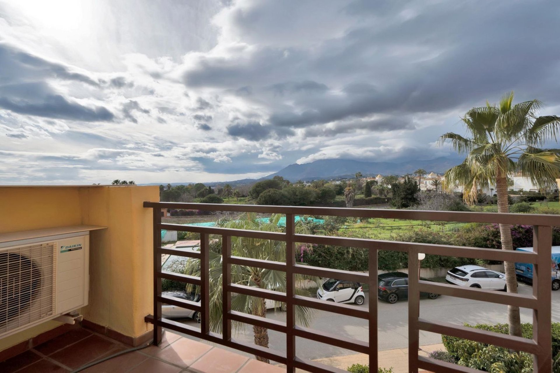 Resale - House - Townhouse - Estepona - Estepona Centro