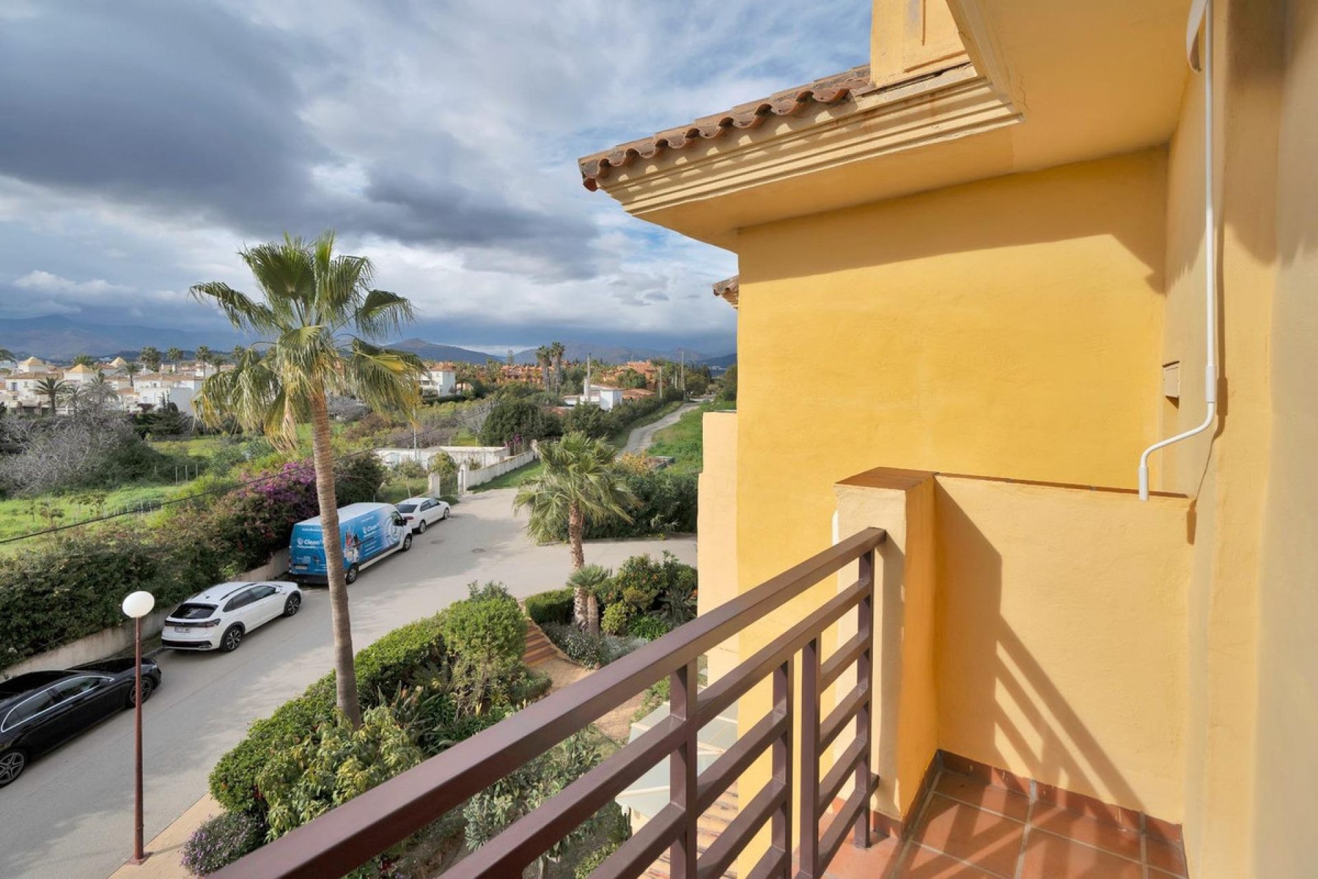 Resale - House - Townhouse - Estepona - Estepona Centro