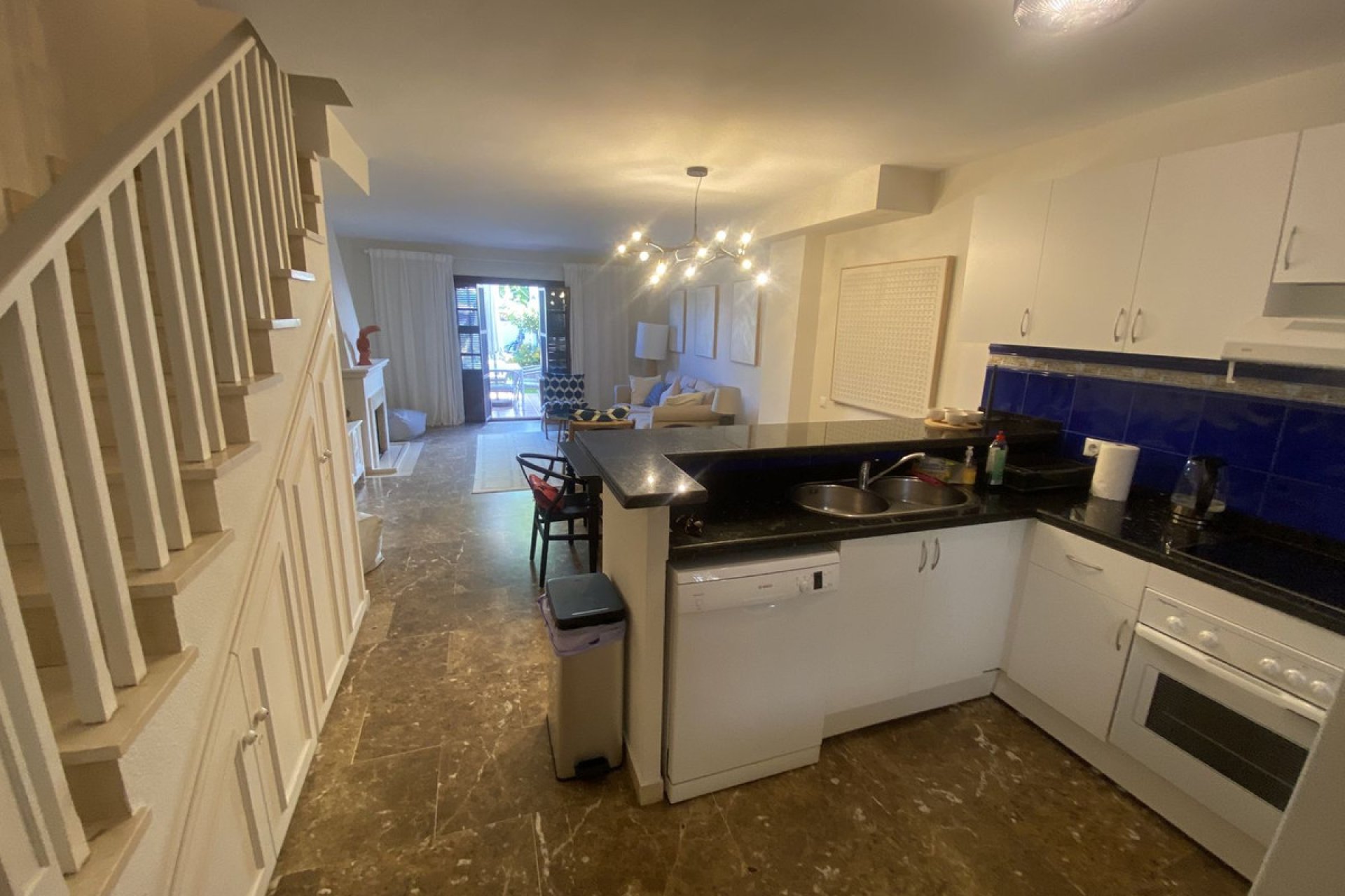 Resale - House - Townhouse - Estepona - Estepona Centro