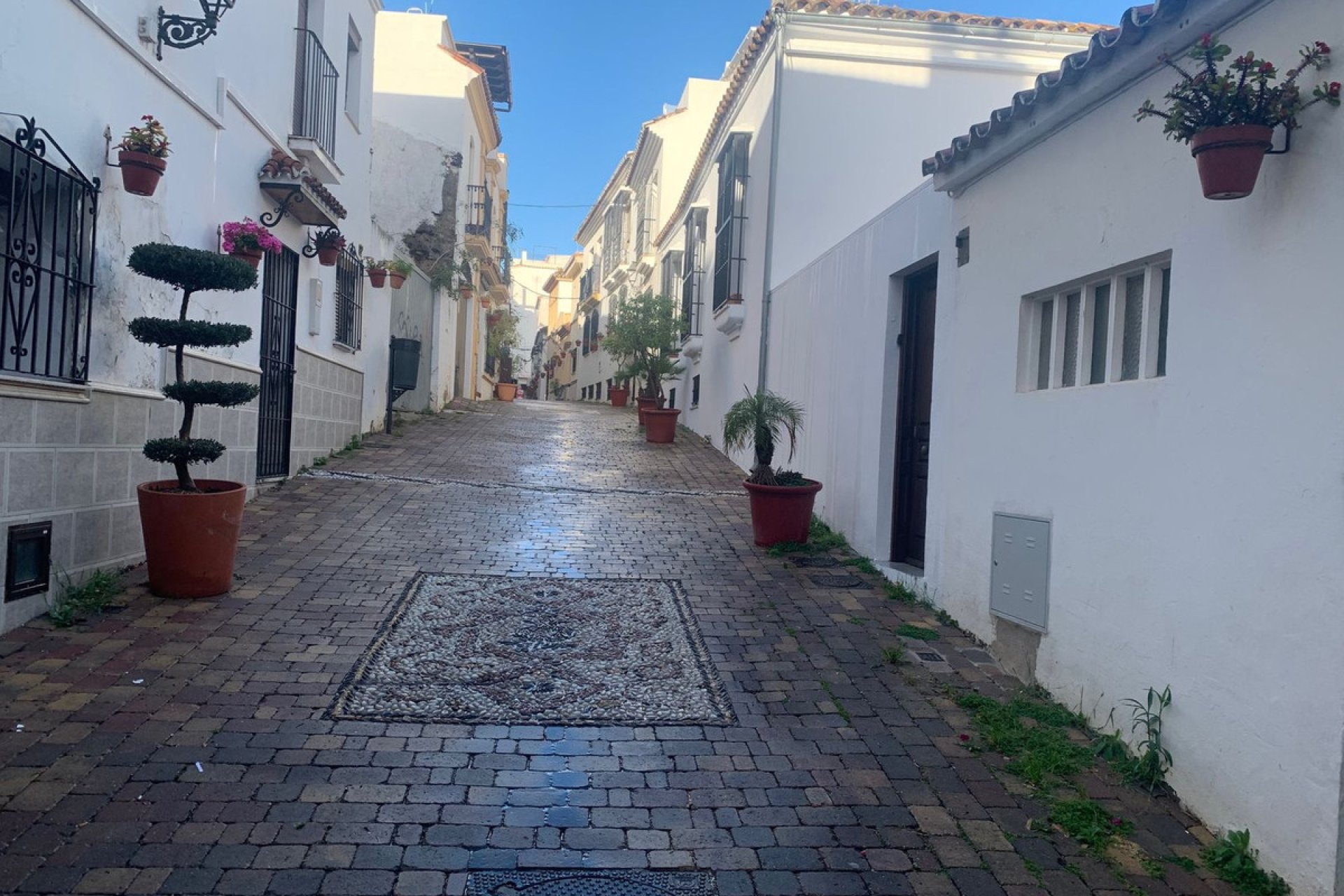 Resale - House - Townhouse - Estepona - Estepona Centro