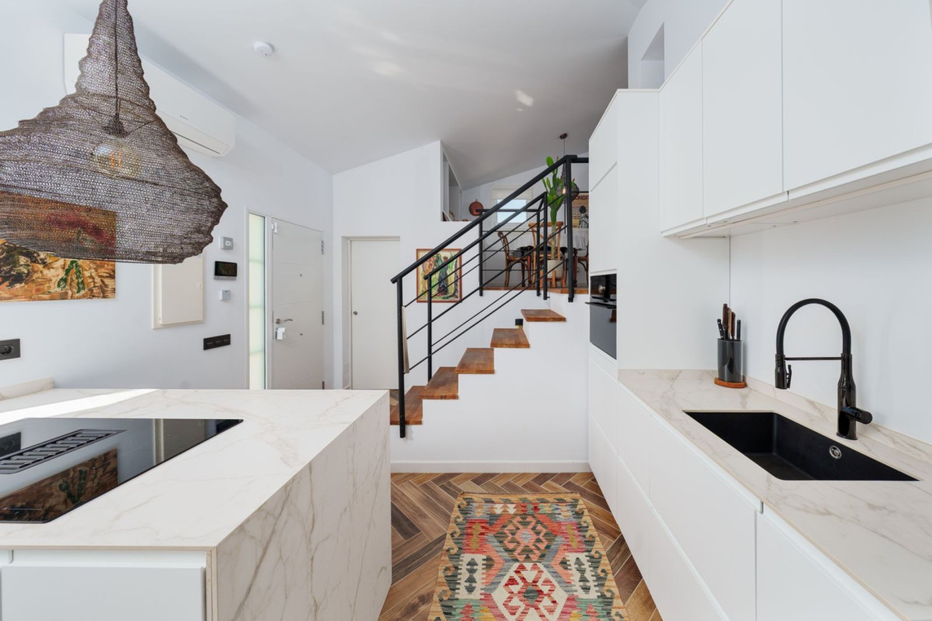 Resale - House - Townhouse - Estepona - Estepona Centro