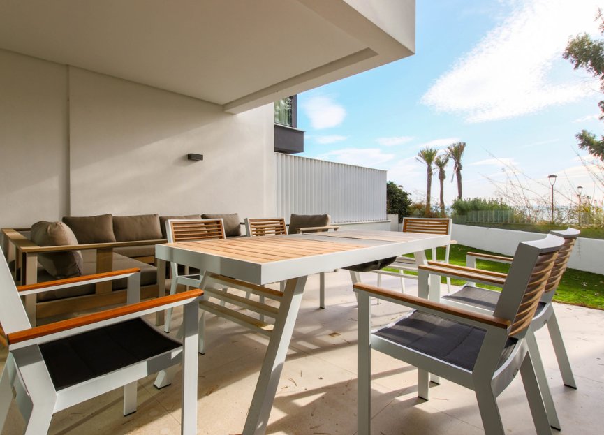 Resale - House - Townhouse - Estepona - Estepona Centro