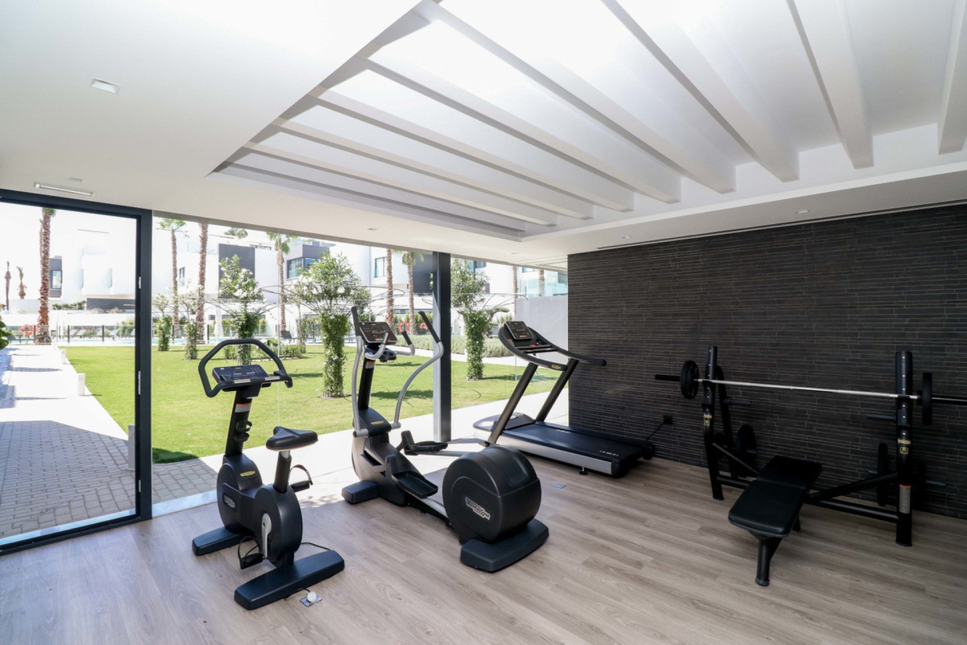 Resale - House - Townhouse - Estepona - Estepona Centro