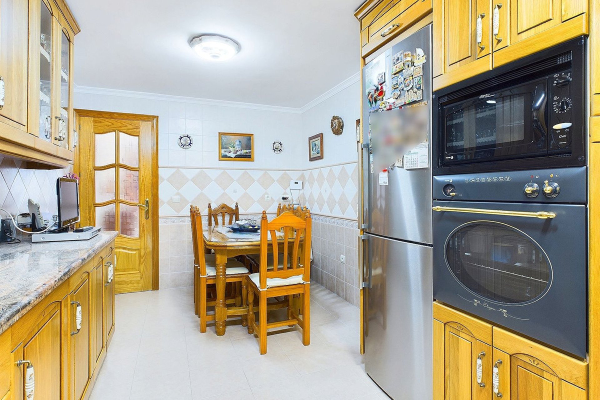 Resale - House - Townhouse - Estepona - Estepona Centro