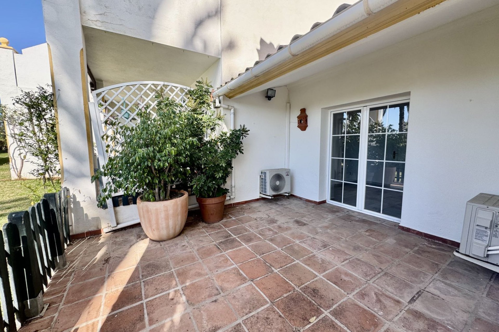 Resale - House - Townhouse - Estepona - Estepona Centro