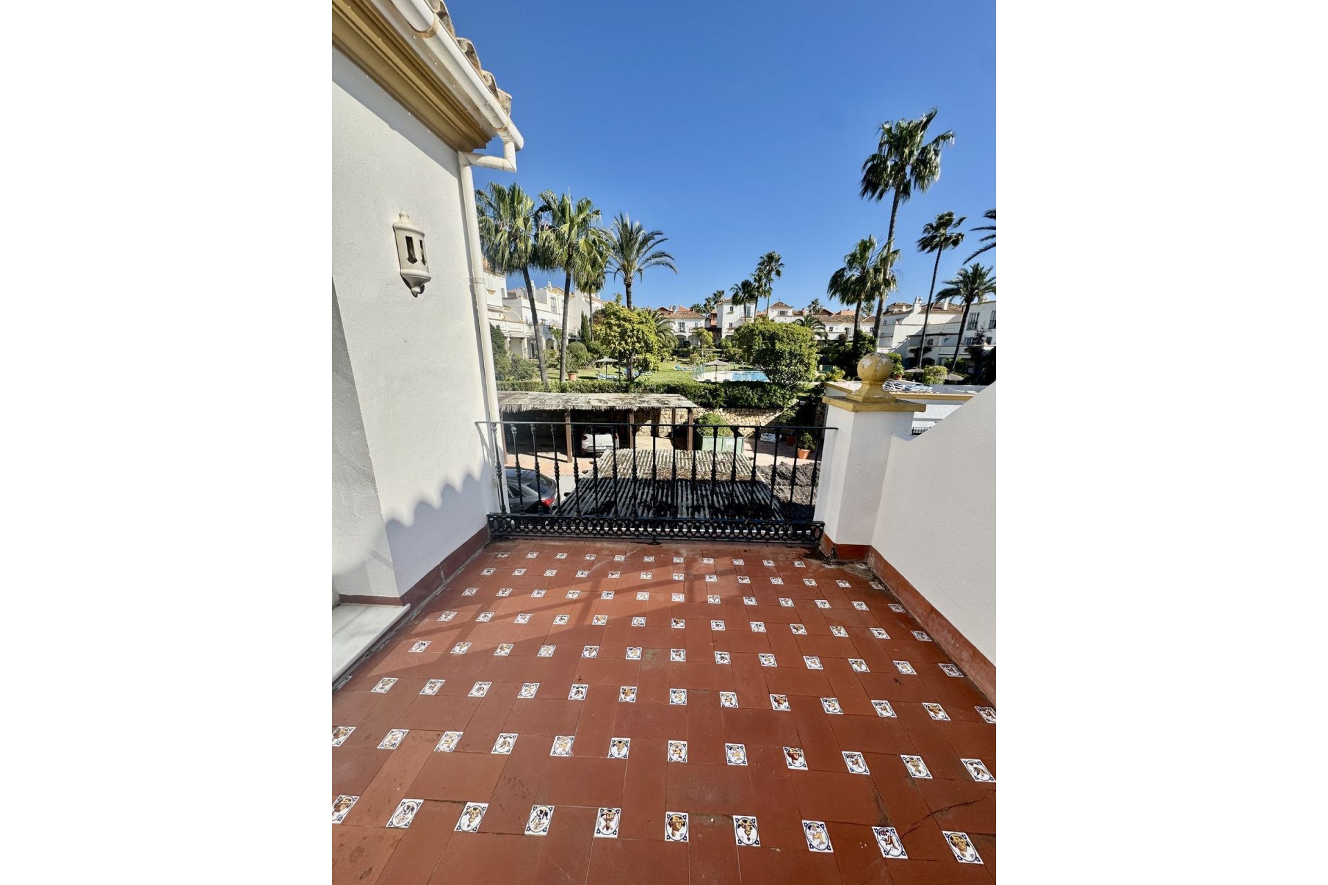 Resale - House - Townhouse - Estepona - Estepona Centro