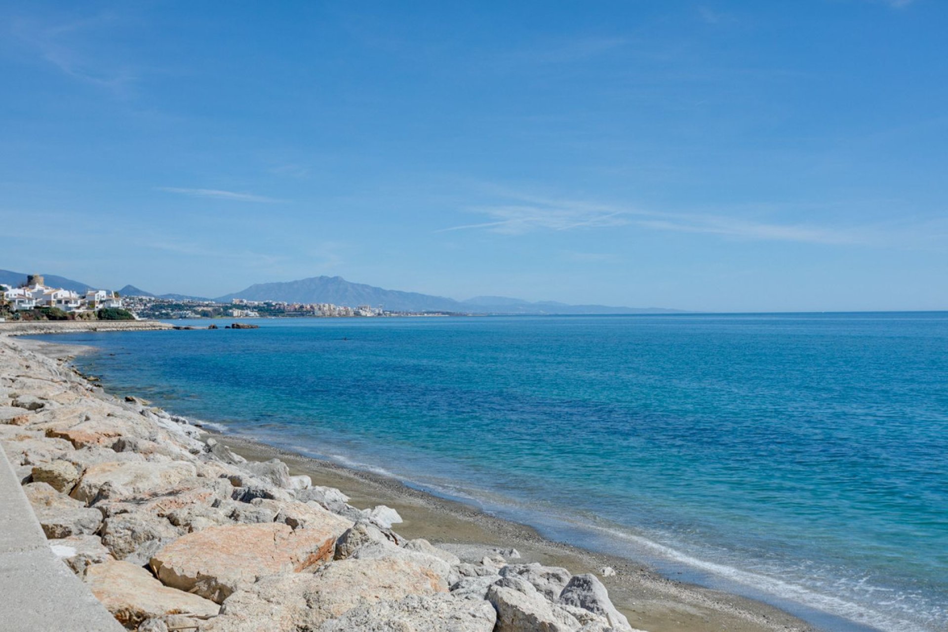 Resale - House - Townhouse - Estepona - Estepona Centro