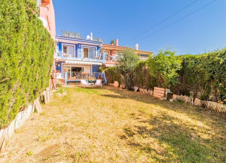 Resale - House - Townhouse - Estepona - Estepona Centro