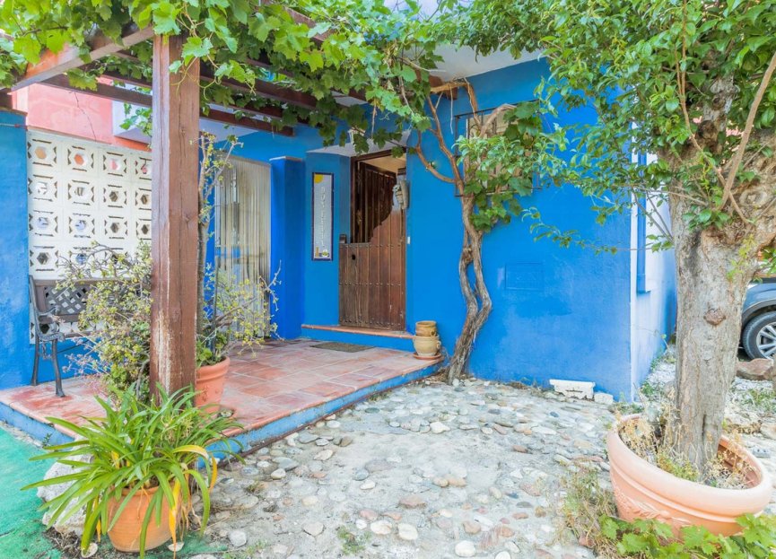 Resale - House - Townhouse - Estepona - Estepona Centro