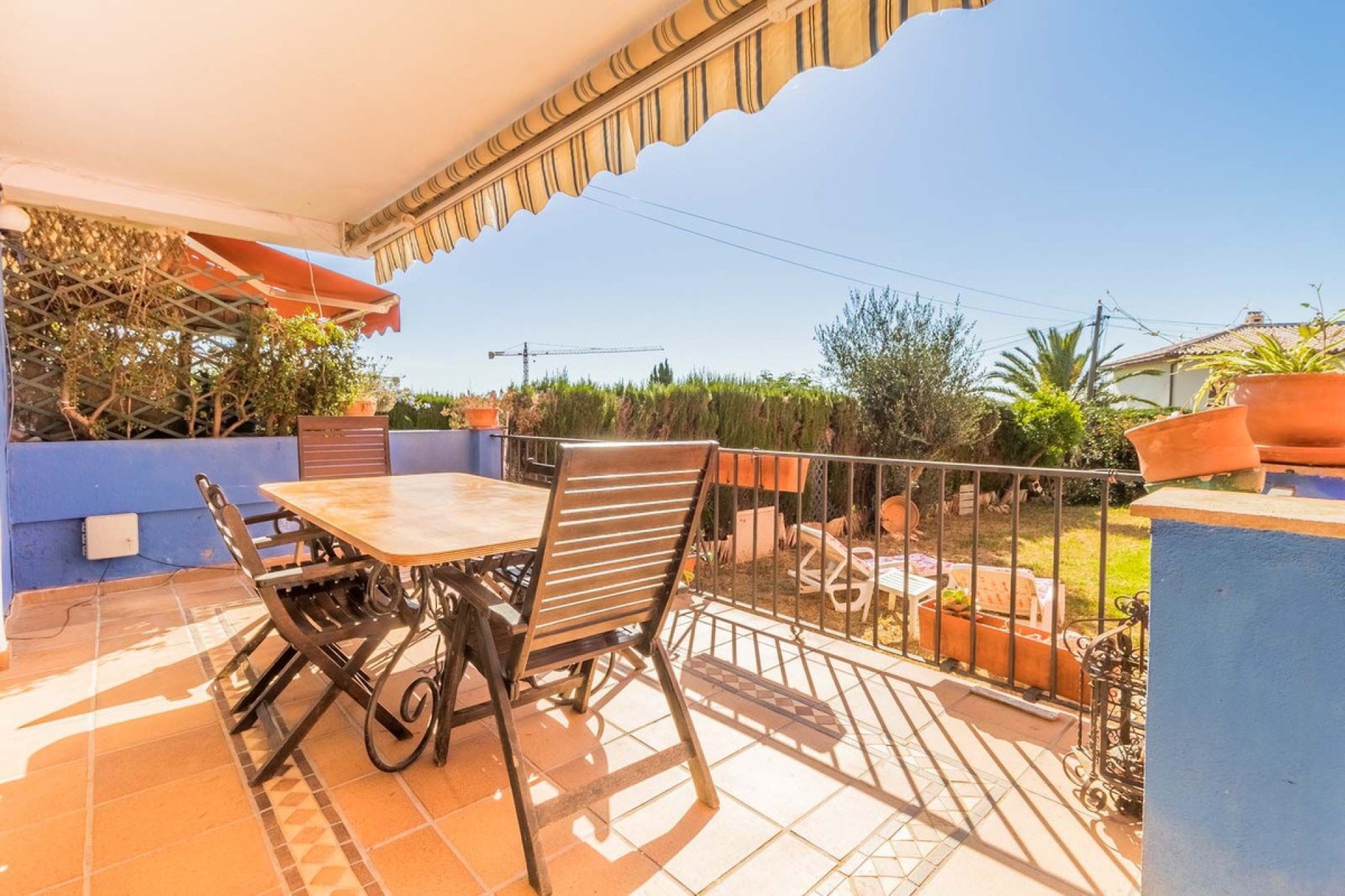 Resale - House - Townhouse - Estepona - Estepona Centro
