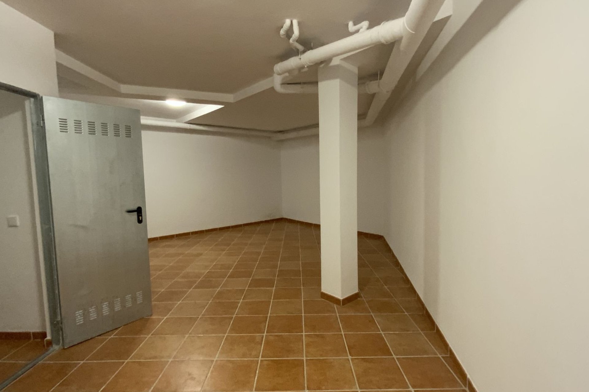 Resale - House - Townhouse - Estepona - Estepona Centro