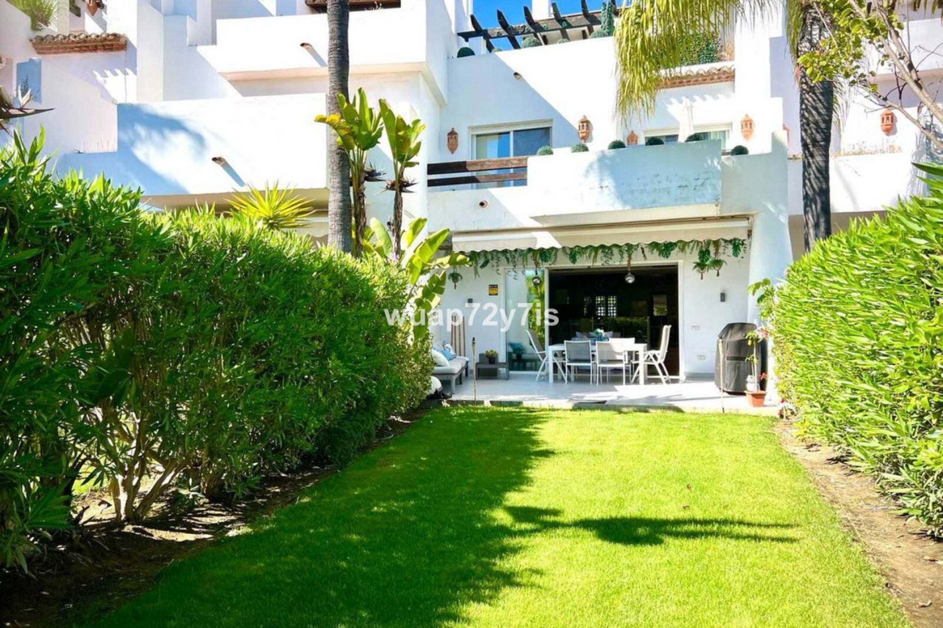 Resale - House - Townhouse - Estepona - Estepona Centro