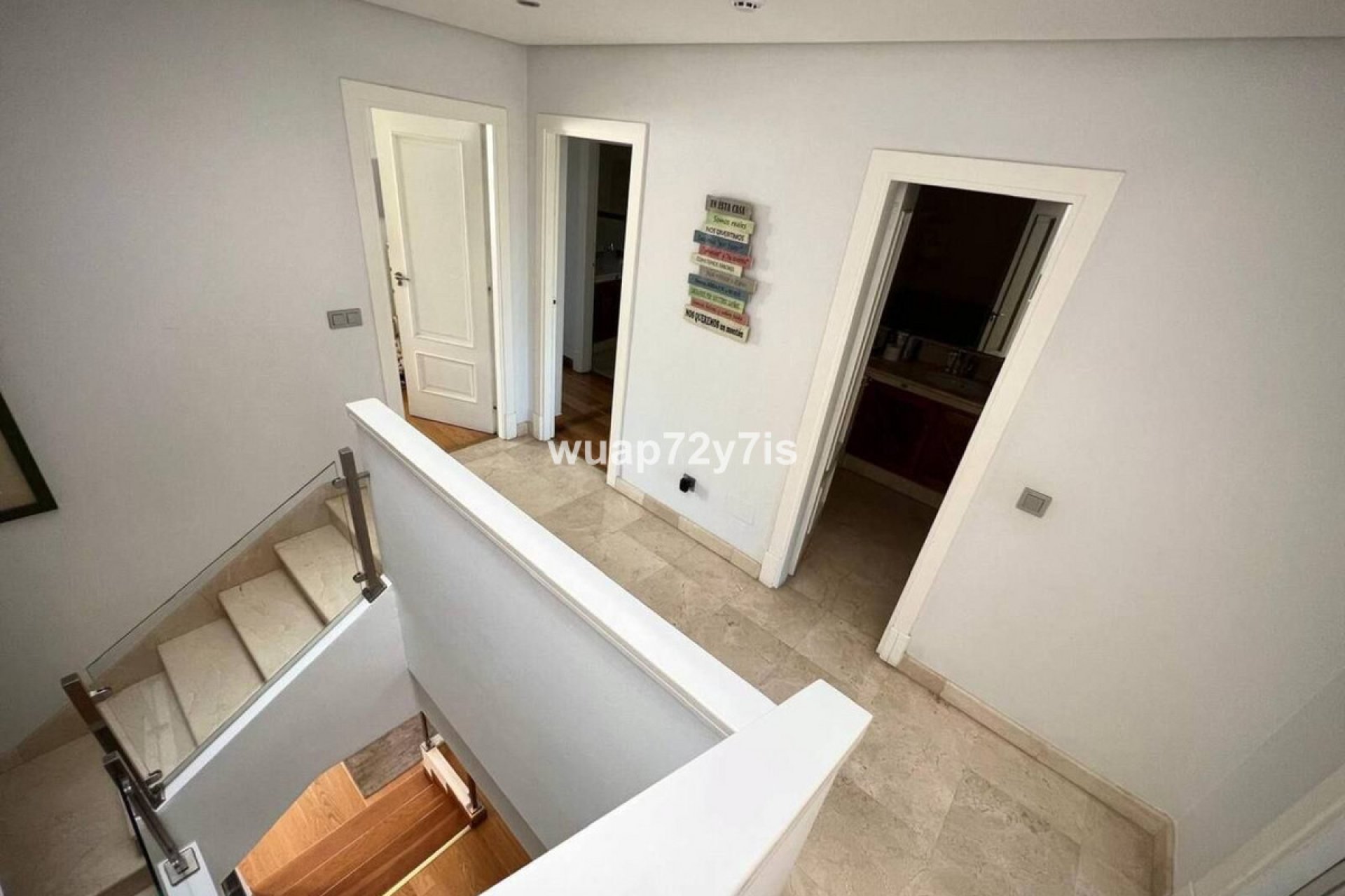 Resale - House - Townhouse - Estepona - Estepona Centro