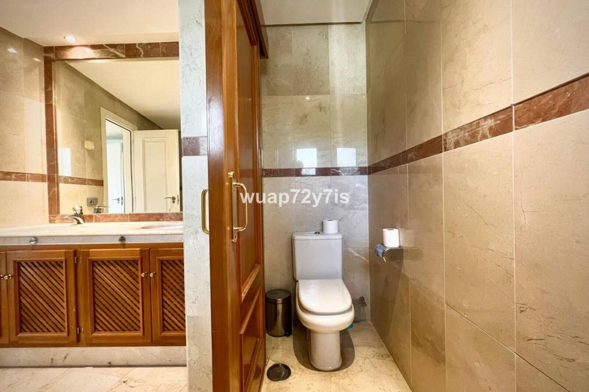 Resale - House - Townhouse - Estepona - Estepona Centro