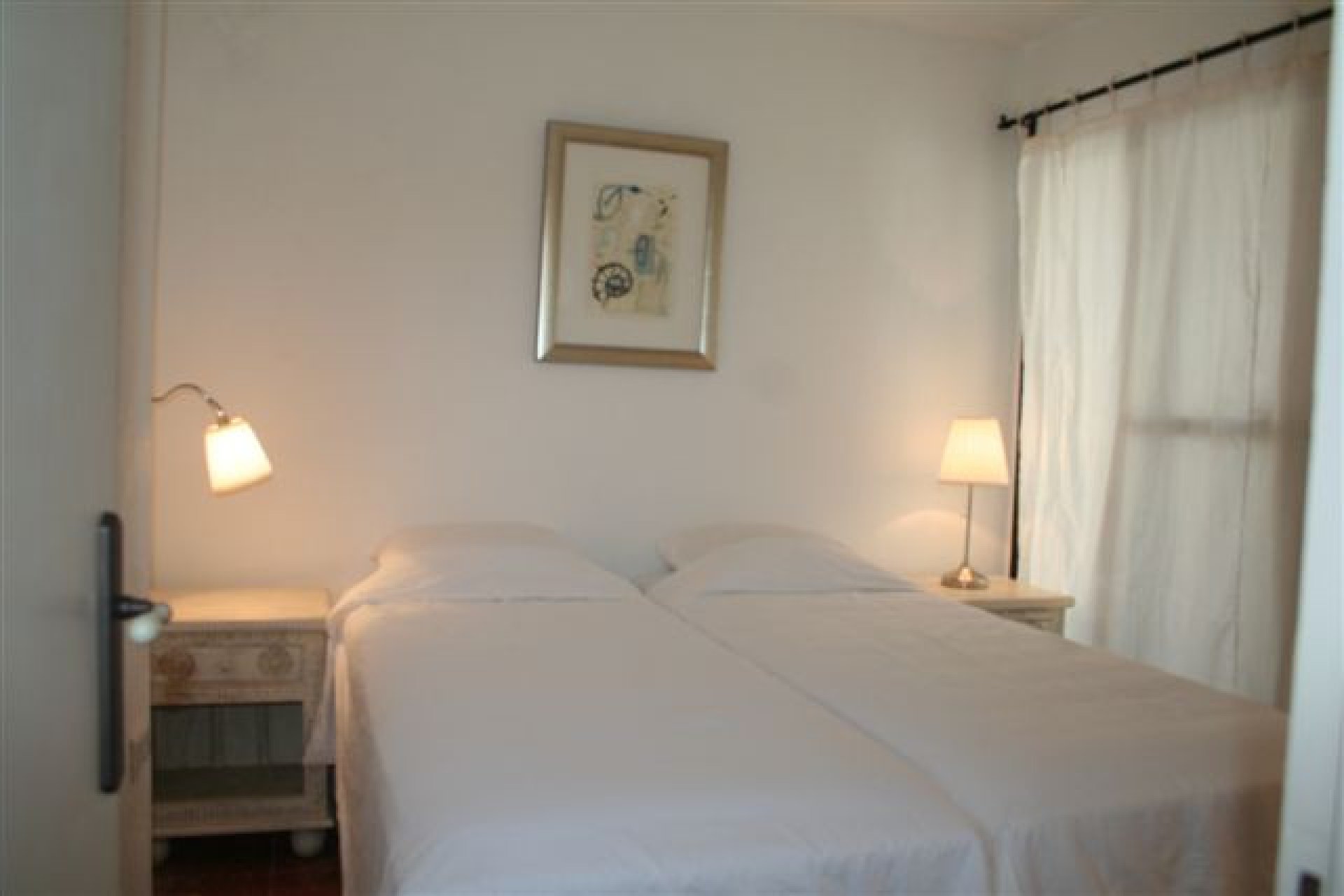 Resale - House - Townhouse - Estepona - Estepona Centro