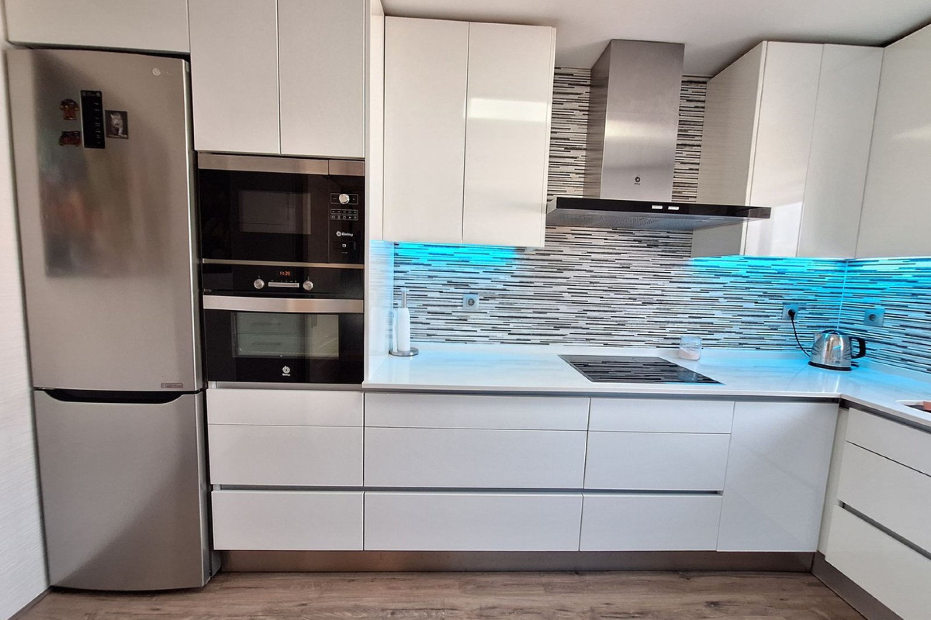 Resale - House - Townhouse - Estepona - Estepona Centro