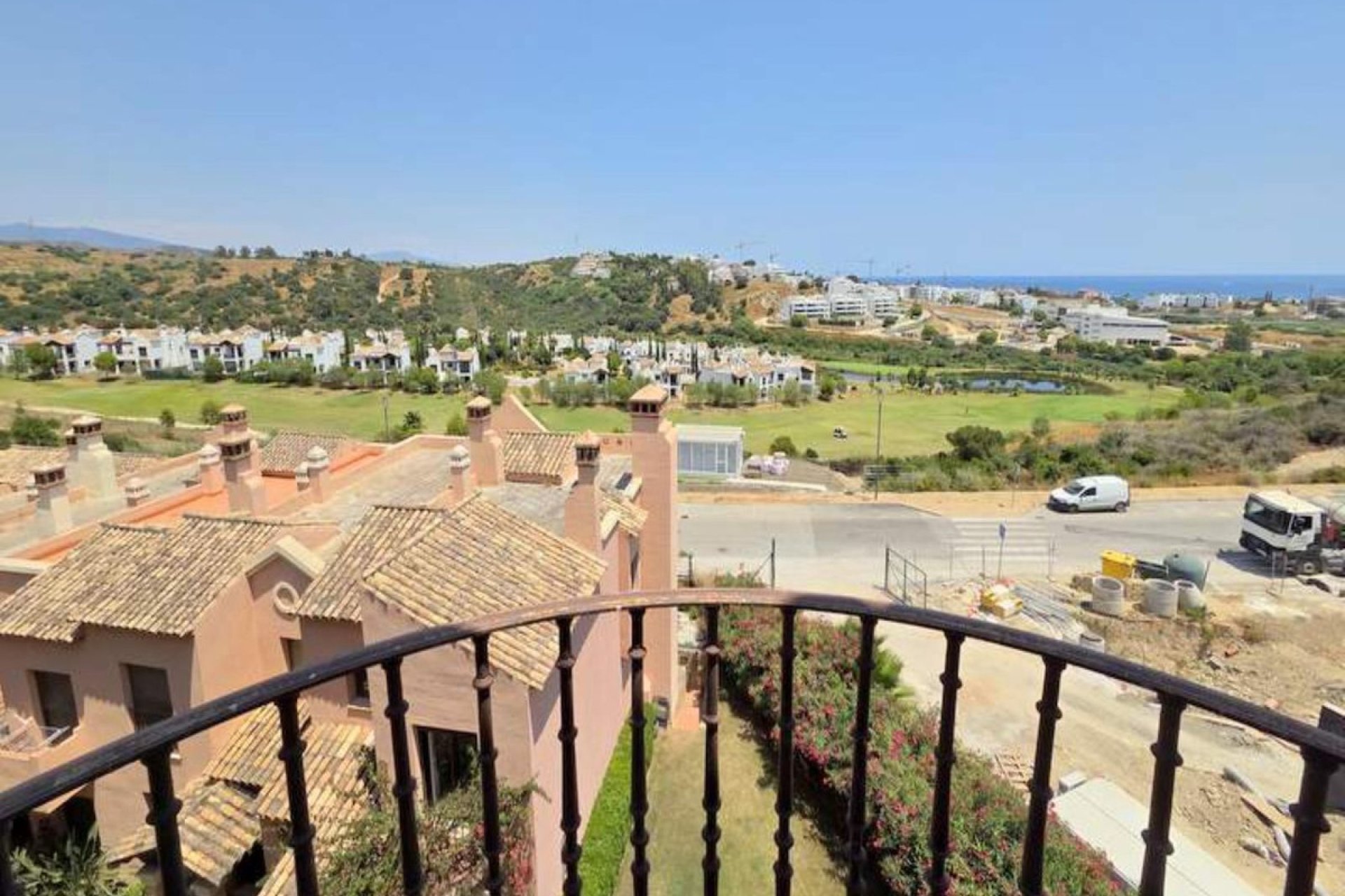 Resale - House - Townhouse - Estepona - Estepona Centro