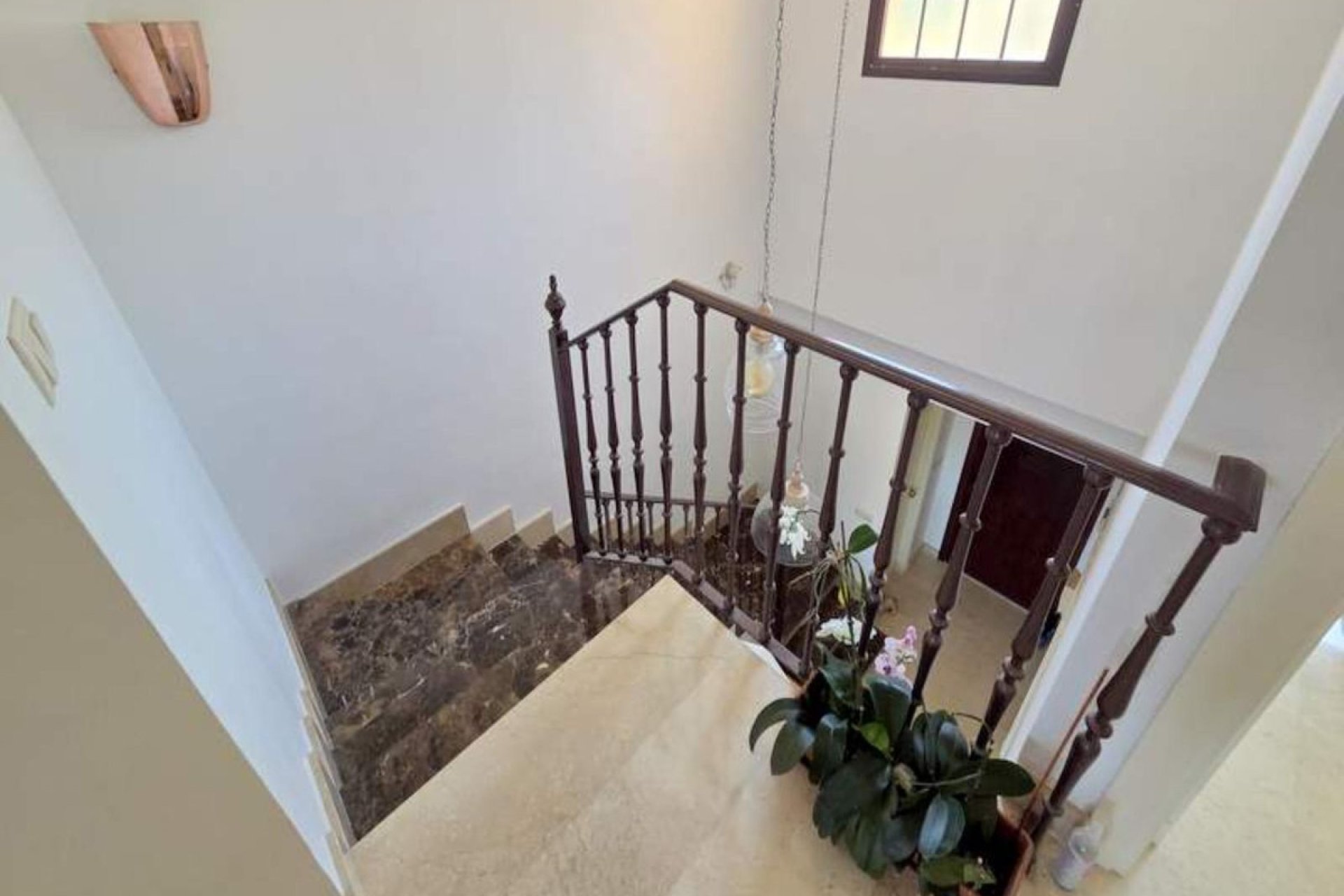 Resale - House - Townhouse - Estepona - Estepona Centro