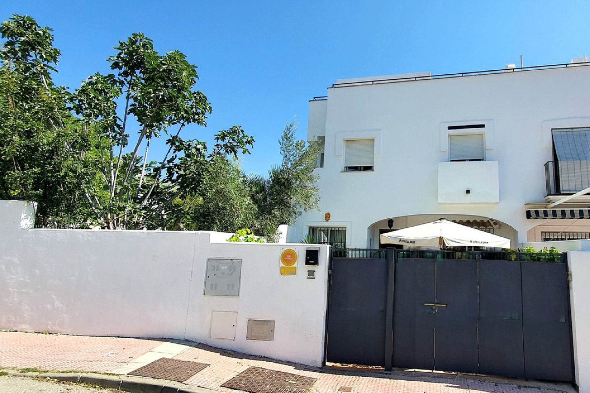 Resale - House - Townhouse - Fuengirola - Fuengirola Centro