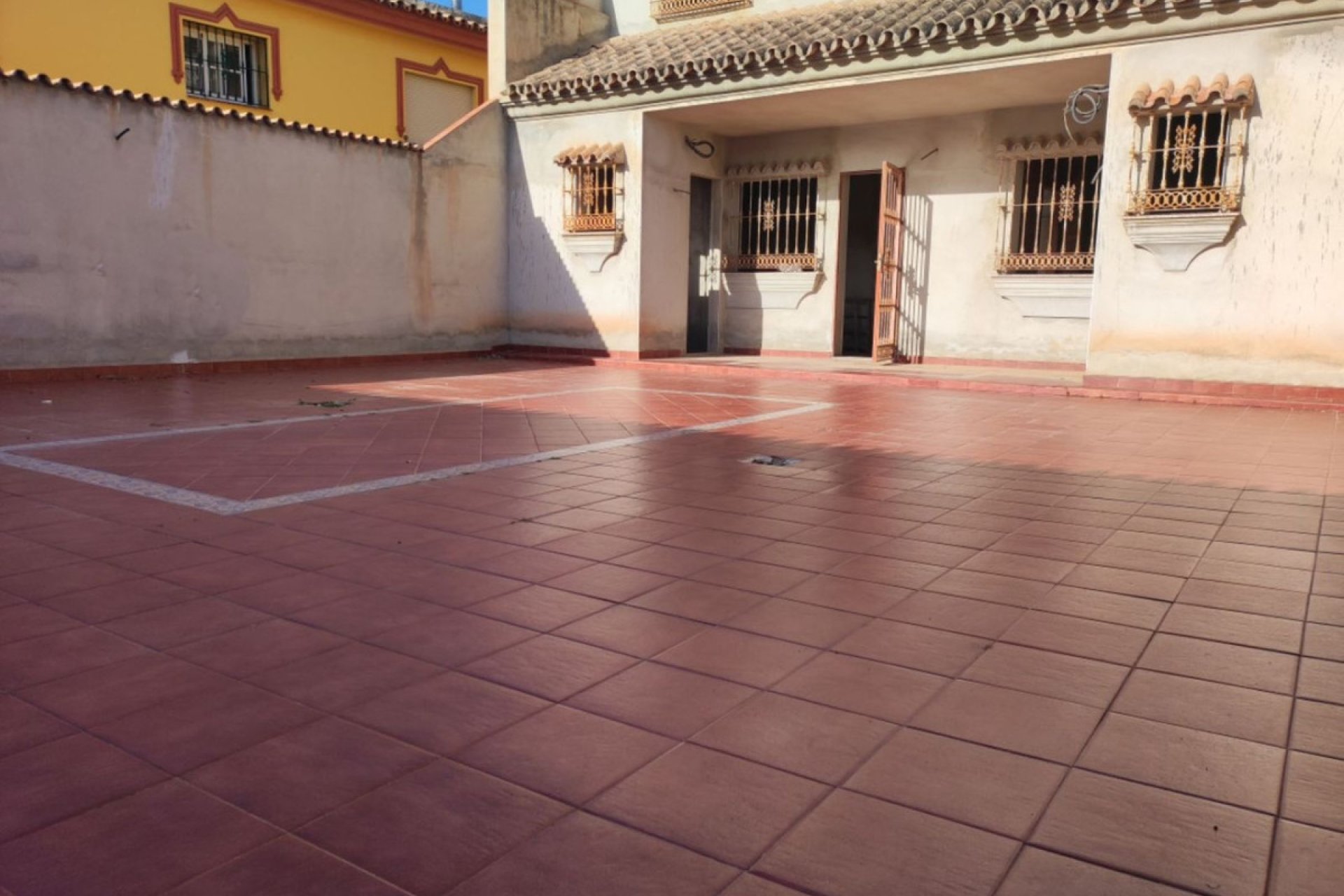 Resale - House - Townhouse - Fuengirola - Fuengirola Centro