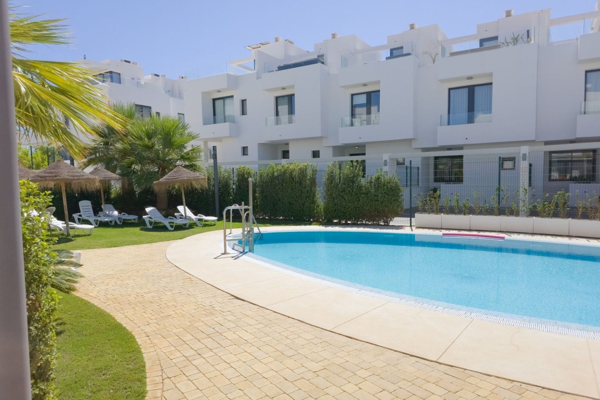 Resale - House - Townhouse - Fuengirola - Fuengirola Centro