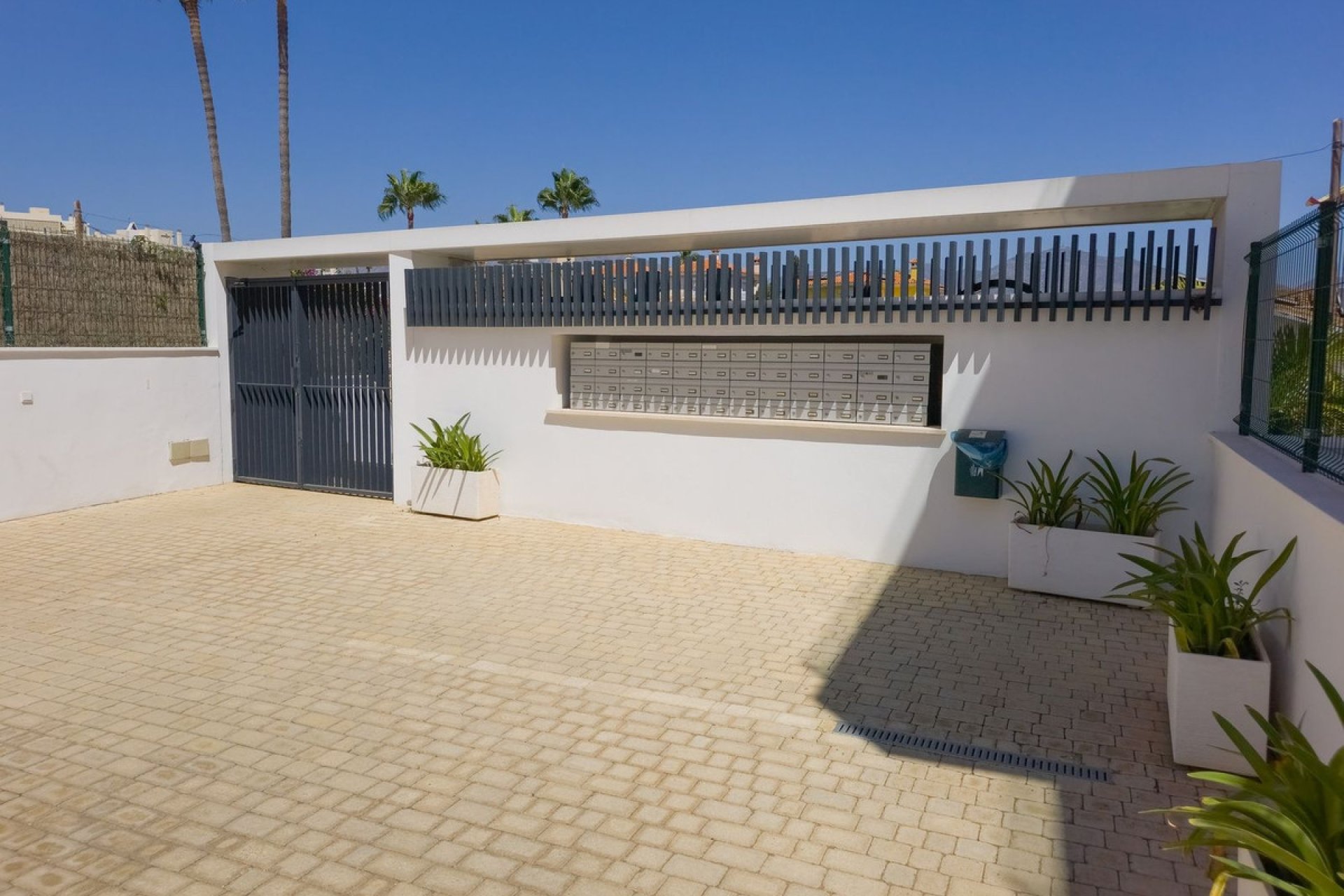 Resale - House - Townhouse - Fuengirola - Fuengirola Centro