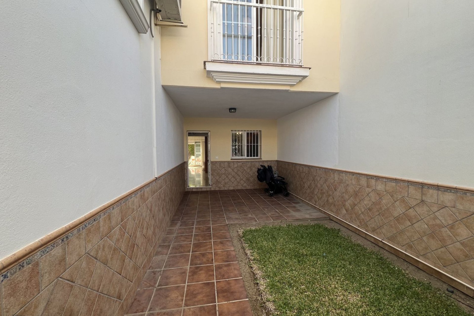 Resale - House - Townhouse - Fuengirola - Fuengirola Centro