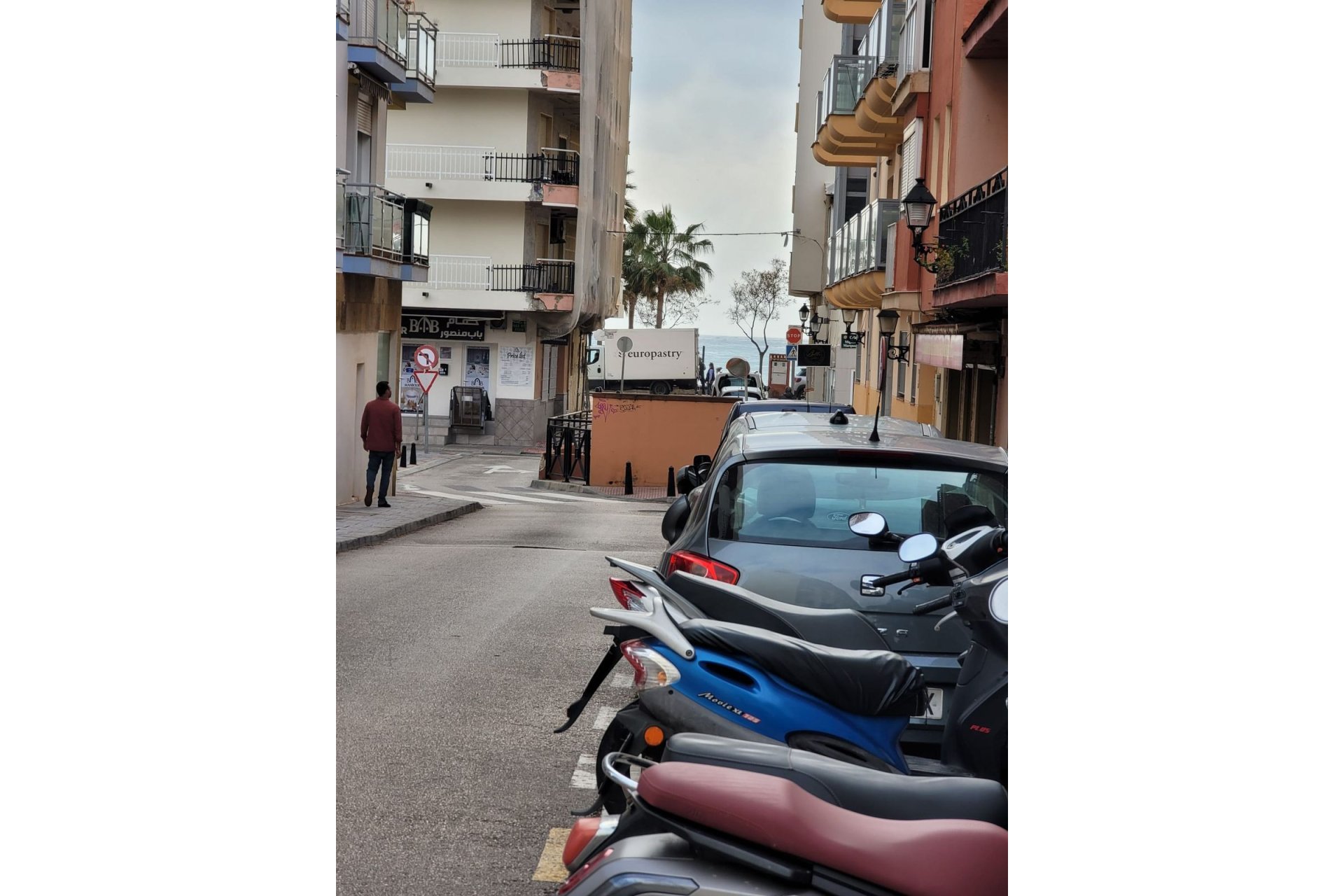 Resale - House - Townhouse - Fuengirola - Fuengirola Centro