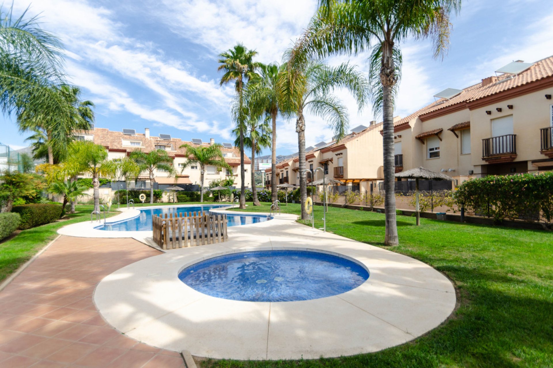 Resale - House - Townhouse - Fuengirola - Los Boliches