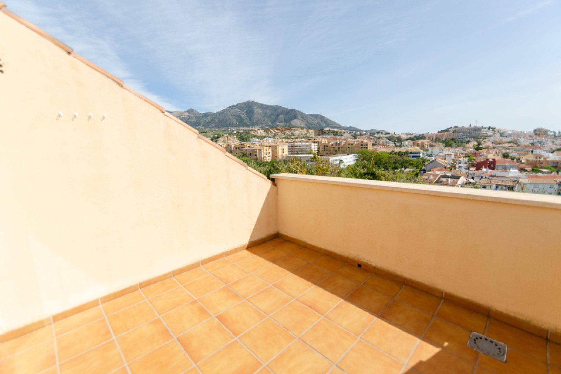 Resale - House - Townhouse - Fuengirola - Los Boliches