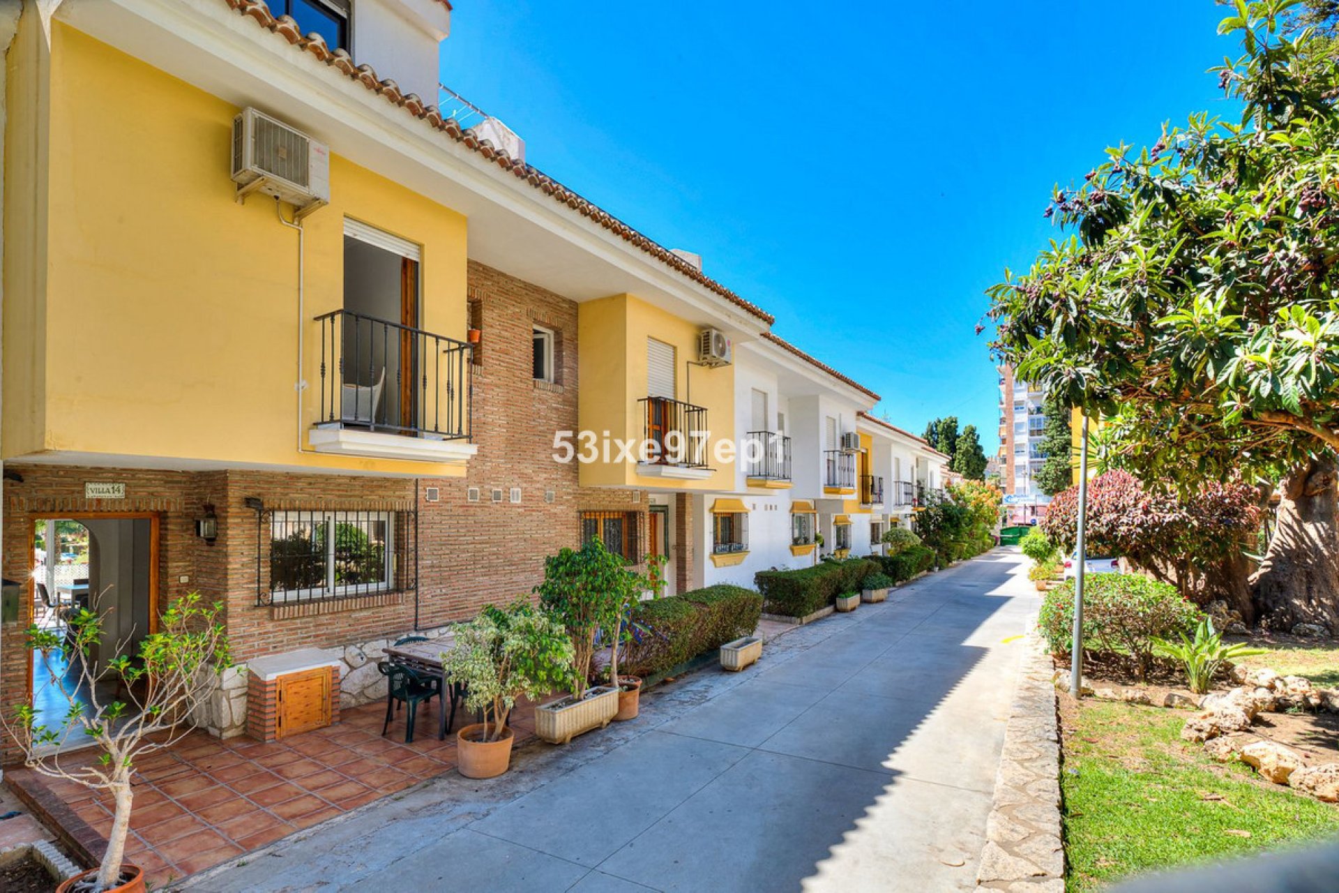 Resale - House - Townhouse - Fuengirola - Los Boliches