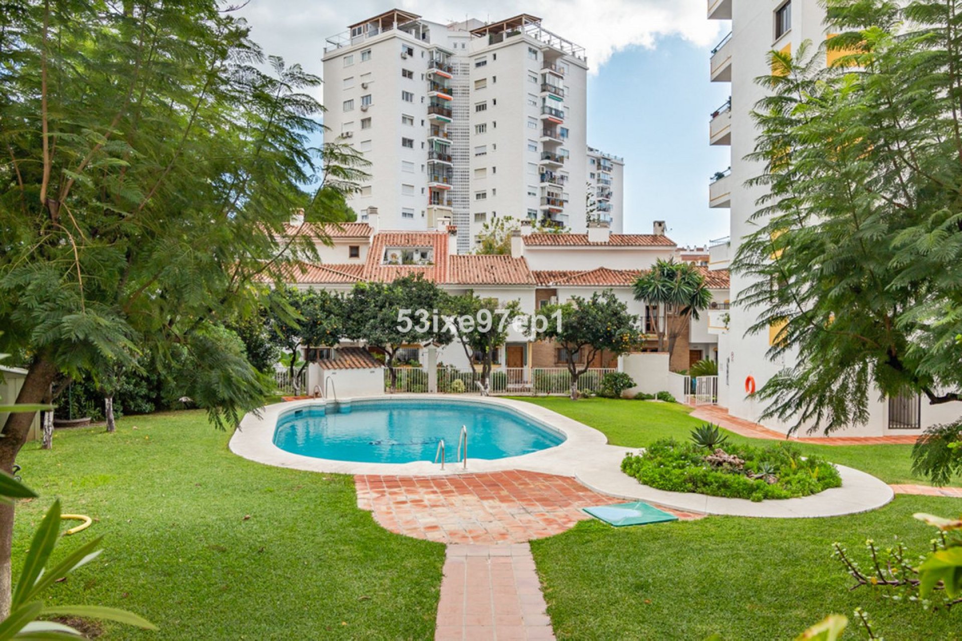 Resale - House - Townhouse - Fuengirola - Los Boliches