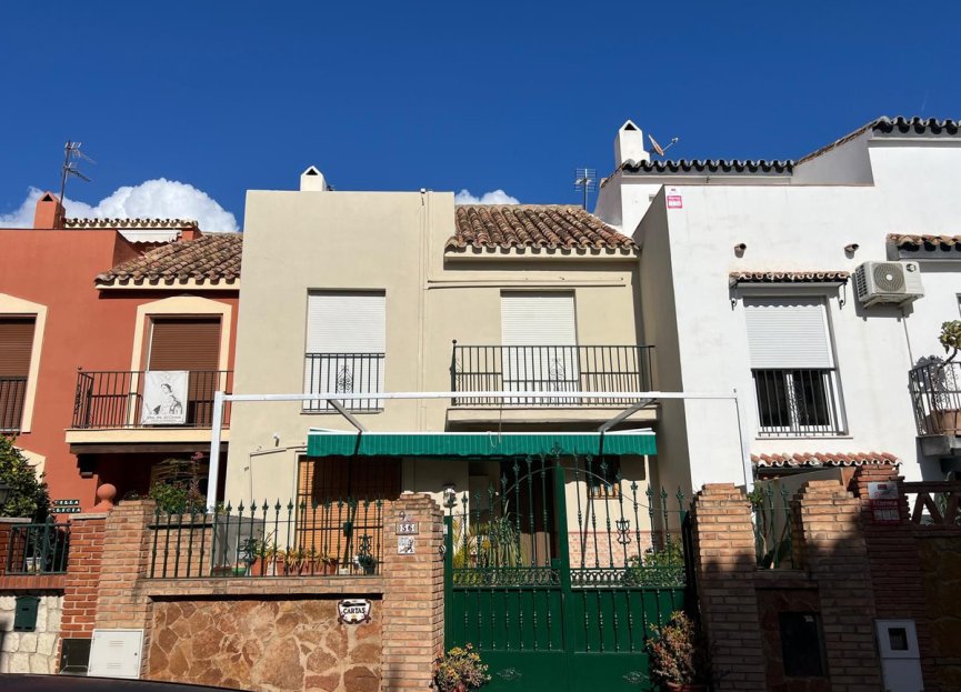 Resale - House - Townhouse - Fuengirola - Los Boliches