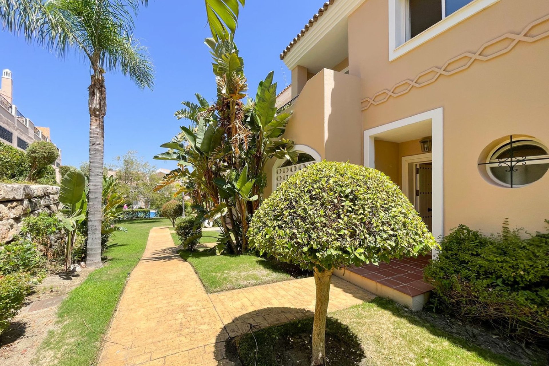 Resale - House - Townhouse - Manilva - La Duquesa