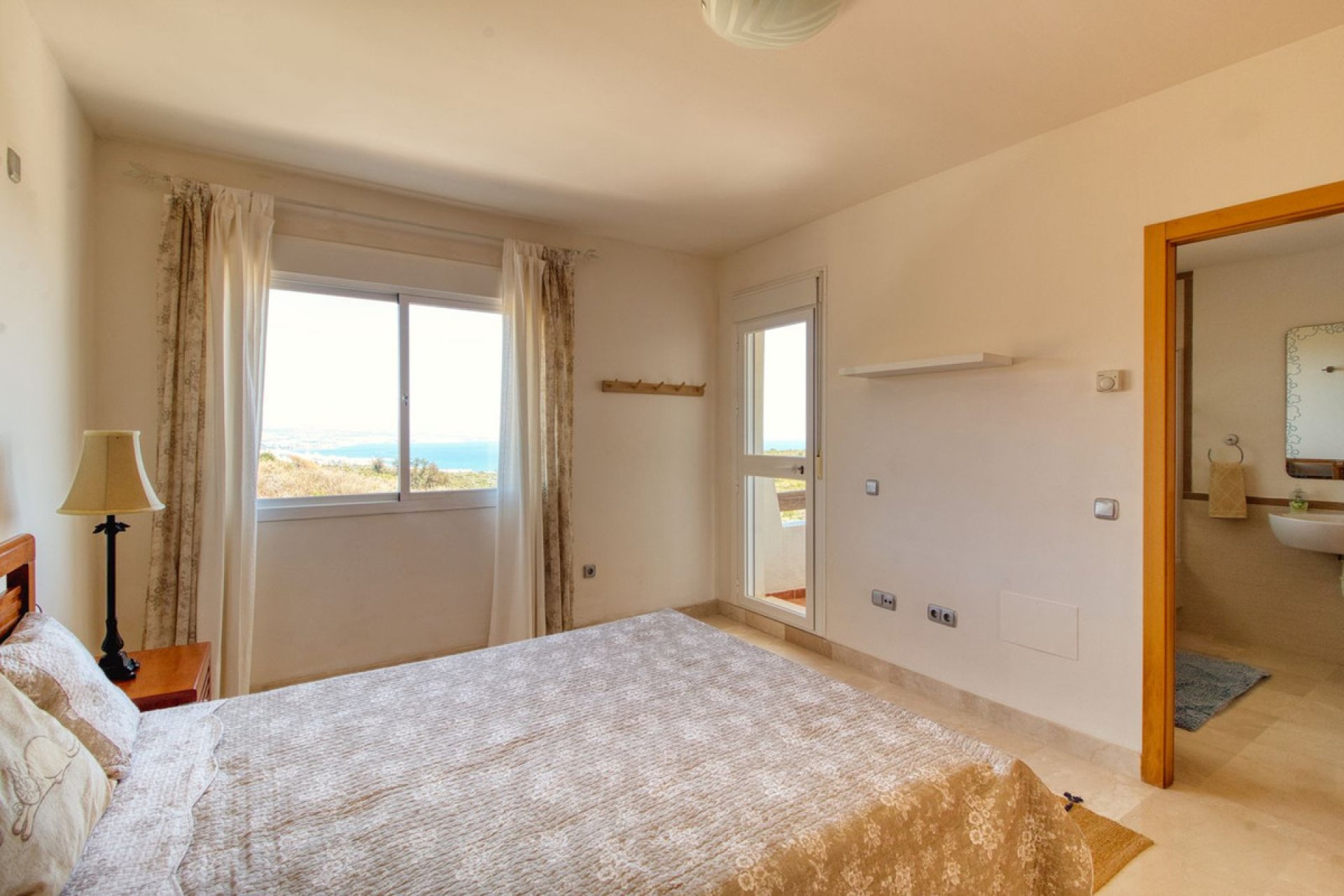 Resale - House - Townhouse - Manilva - Manilva Centro