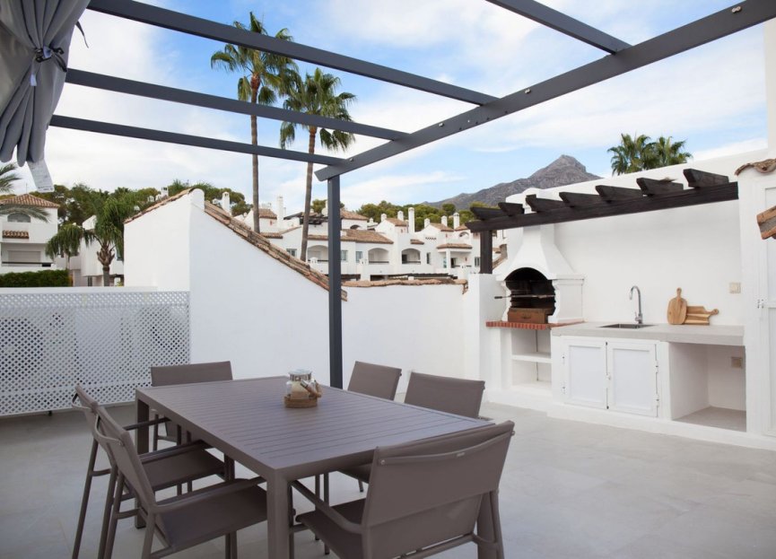 Resale - House - Townhouse - Marbella - Aloha