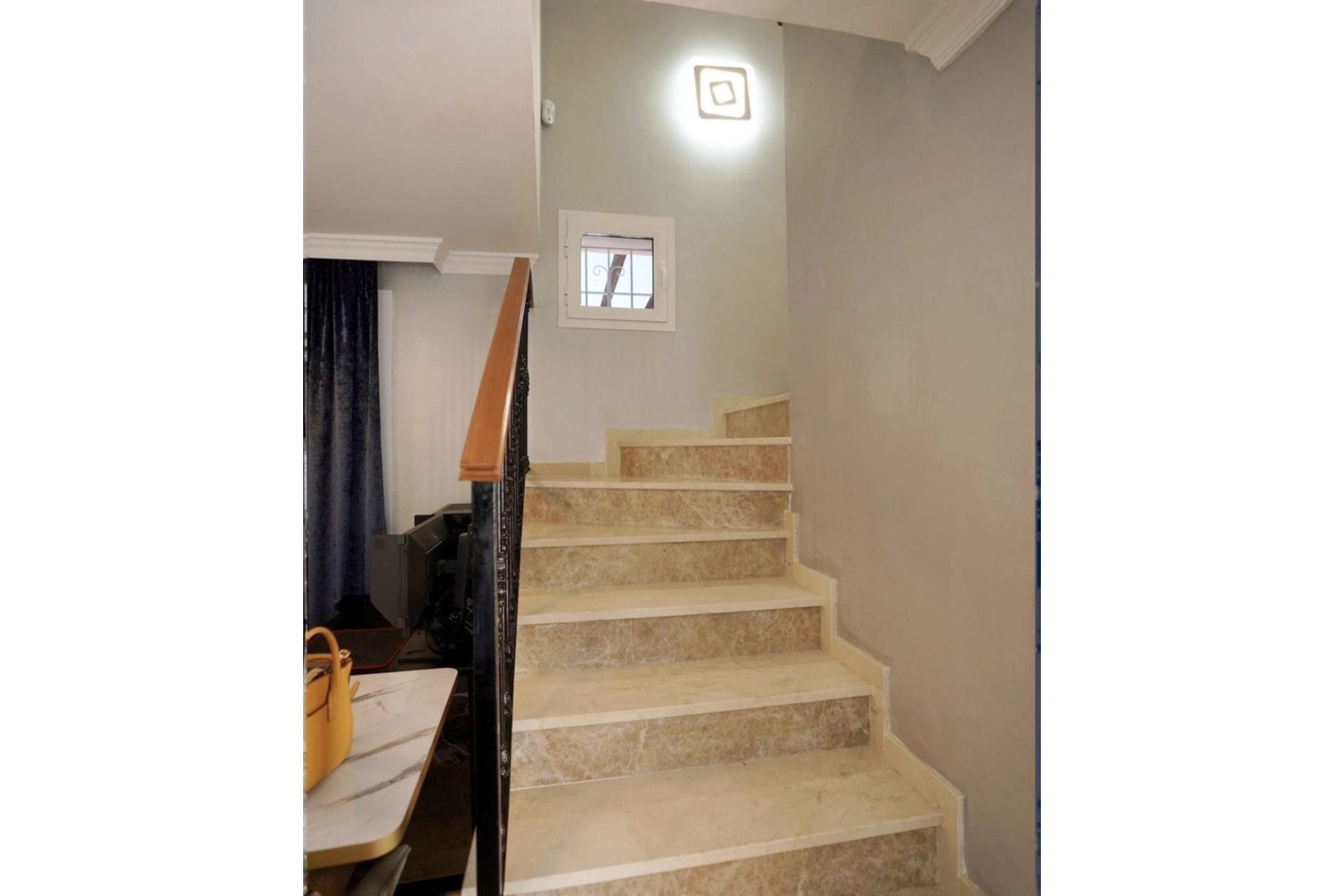 Resale - House - Townhouse - Marbella - Aloha