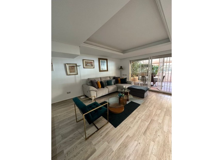 Resale - House - Townhouse - Marbella - Aloha