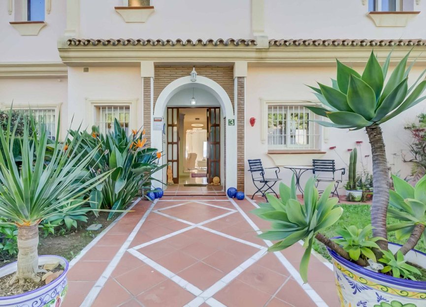 Resale - House - Townhouse - Marbella - Artola