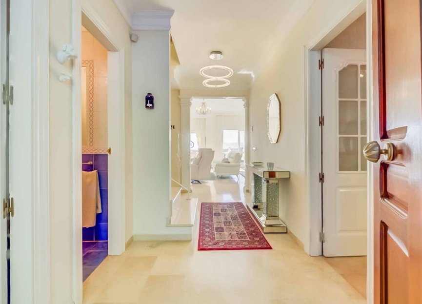 Resale - House - Townhouse - Marbella - Artola