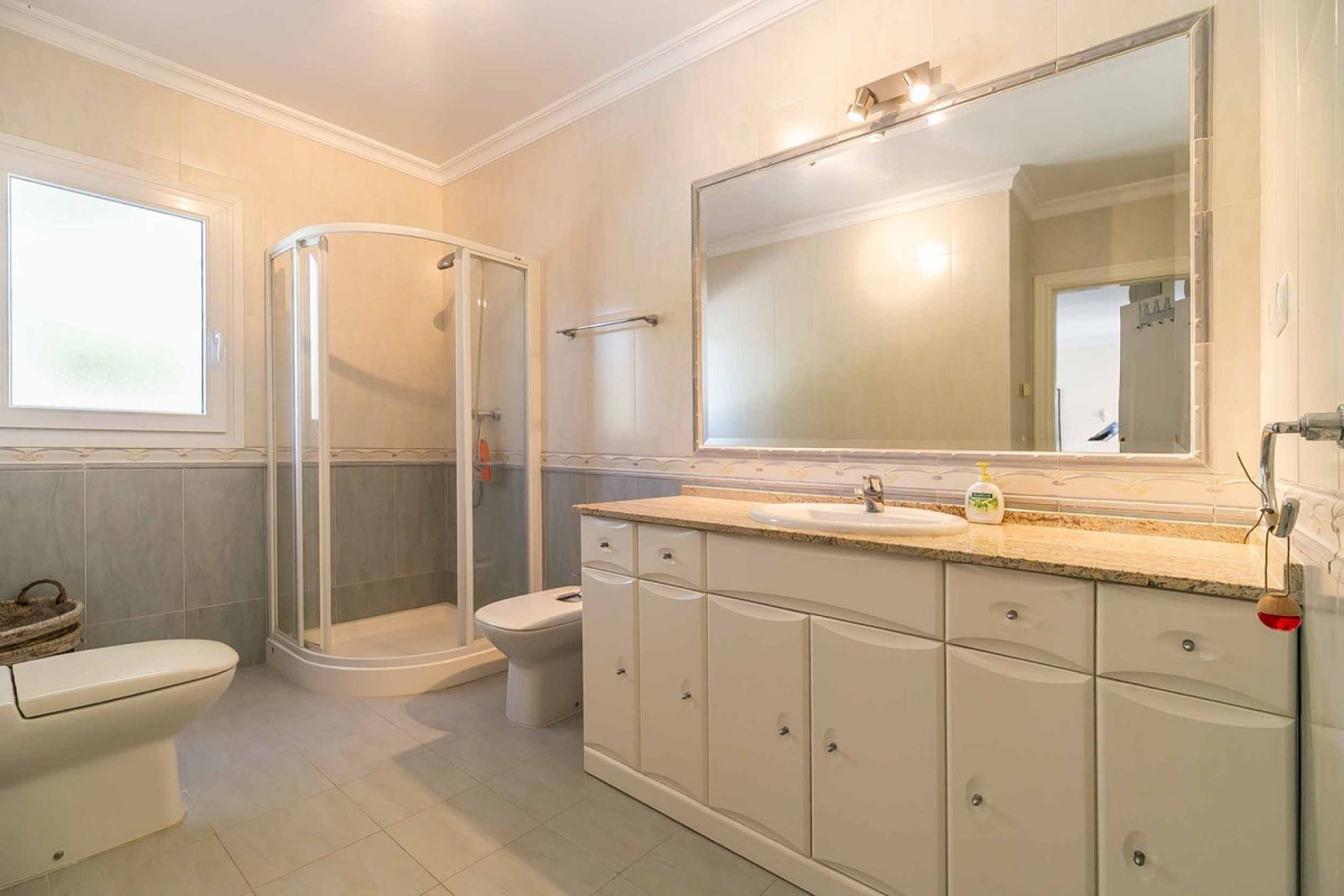 Resale - House - Townhouse - Marbella - Artola