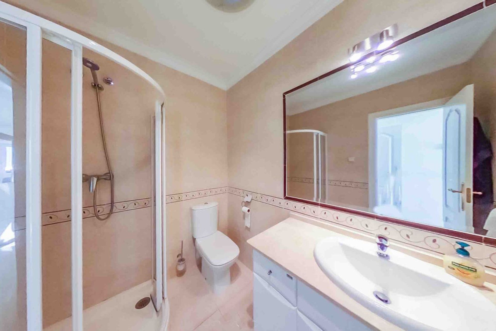 Resale - House - Townhouse - Marbella - Artola