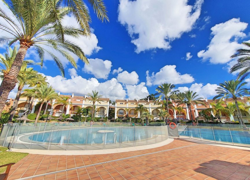 Resale - House - Townhouse - Marbella - Bahía de Marbella