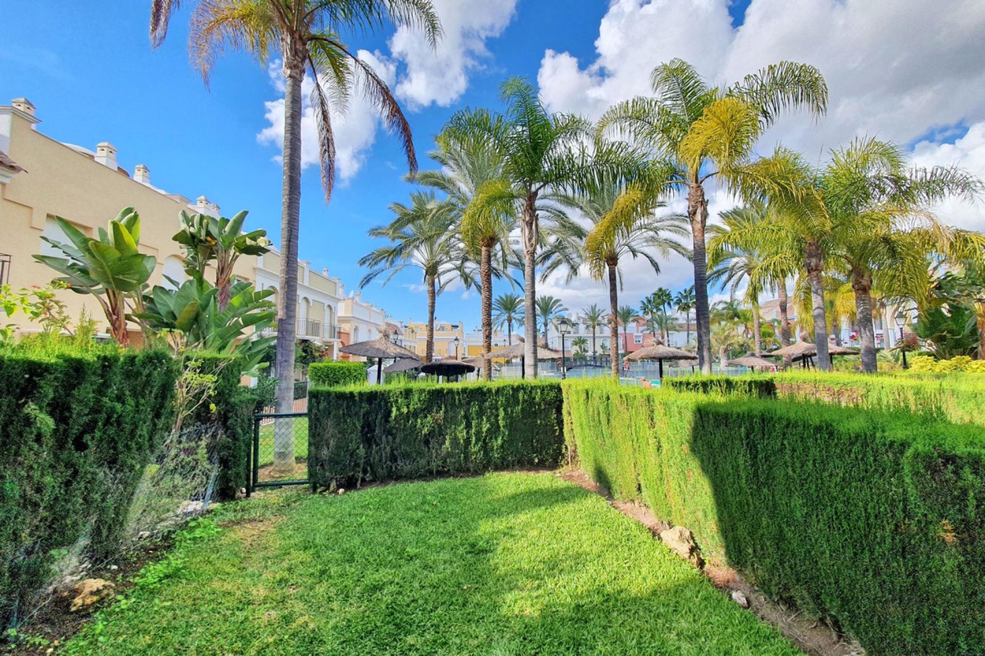 Resale - House - Townhouse - Marbella - Bahía de Marbella